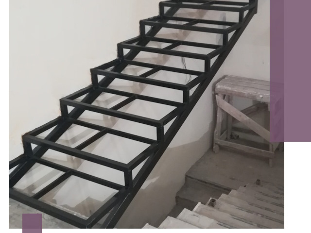 Демонтаж лестниц на металлокаркасе в Дзержинске: быстрый вывоз и разбор