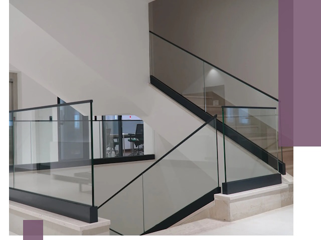 Стеклянные перила премиум-класса с установкой в Дзержинске