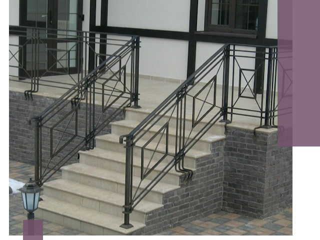 Перила для крыльца в Дзержинске — монтаж, изготовление и установка