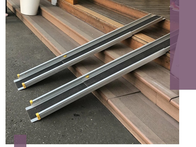 Телескопические пандусы под ключ в Дзержинске — изготовление и монтаж