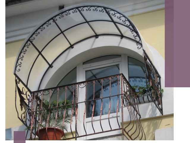 Козырьки над балконом в Дзержинске — изготовление и монтаж