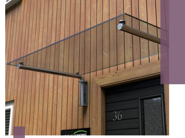 Стеклянные козырьки на входы и фасады в Дзержинске